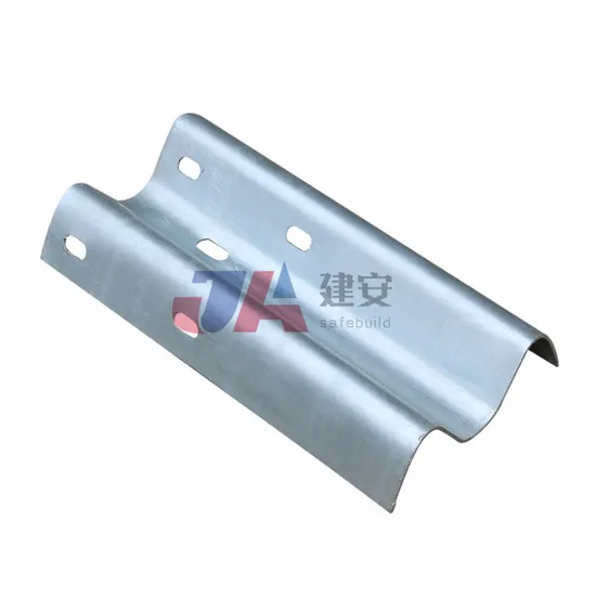 Guardrail autostradale in acciaio zincato Barriera ad alta velocità per traffico stradale Guardrail ad alta velocità